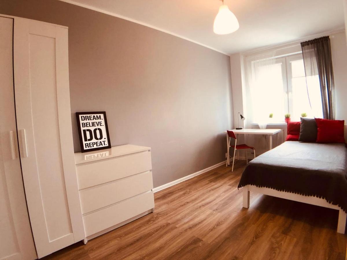 Ergo Arena Rooms Rum i privatbostad Gdańsk